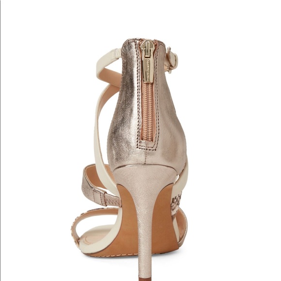 Vince Camuto rose silver Chakeetan leather sandals size 9 1/2 - Picture 6 of 15